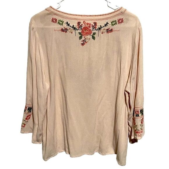 NO BRAND- Women’s Blush Pink Boho Blouse with Embroidered Florals, Size Large - Picture 5 of 8